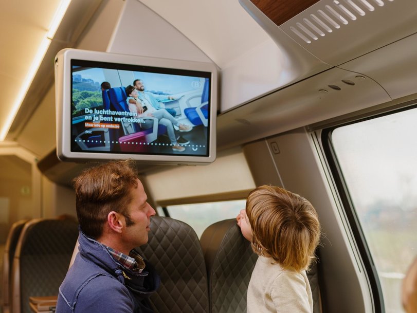 TELEVIC: How to deliver reliable real-time information on board your rail vehicles? 